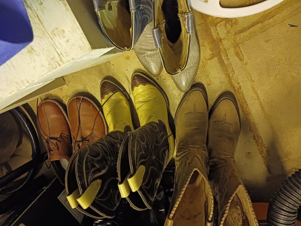 Mens Leather Cowboy Boots