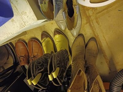 Mens Leather Cowboy Boots