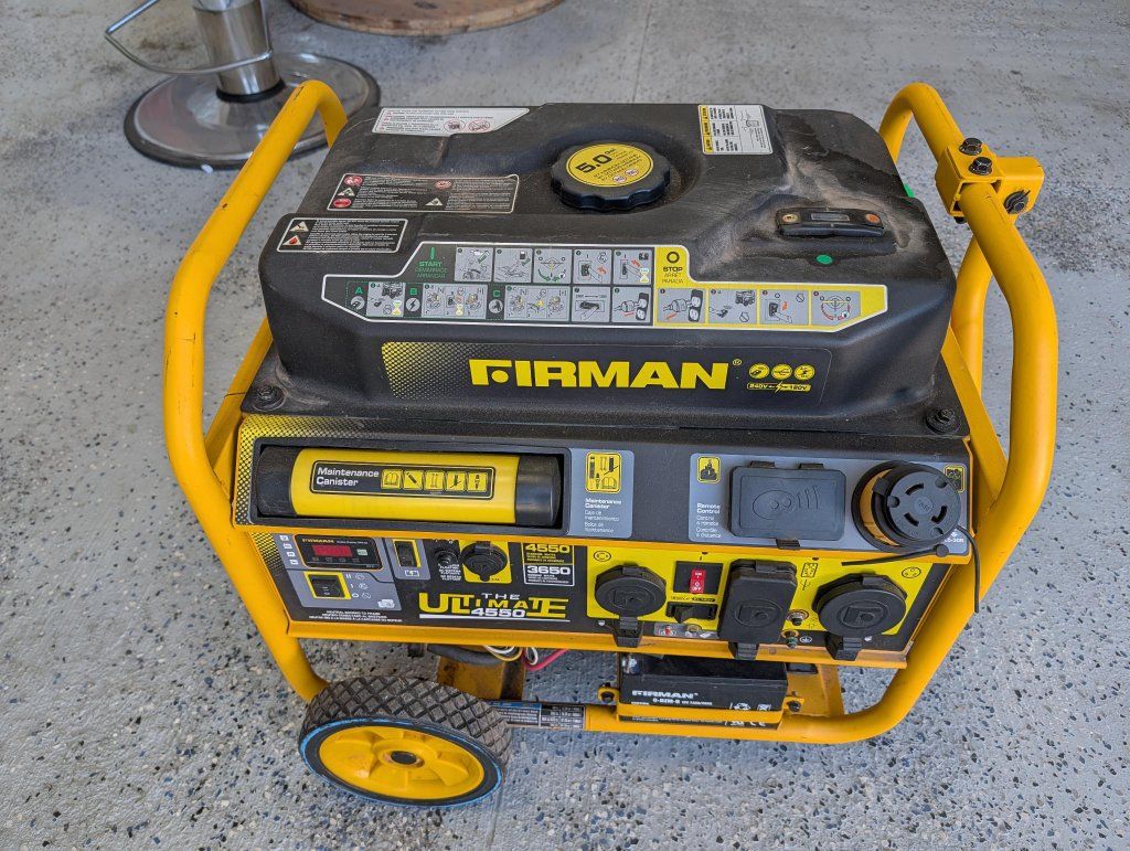Firman 4550W Portable Gas Generator