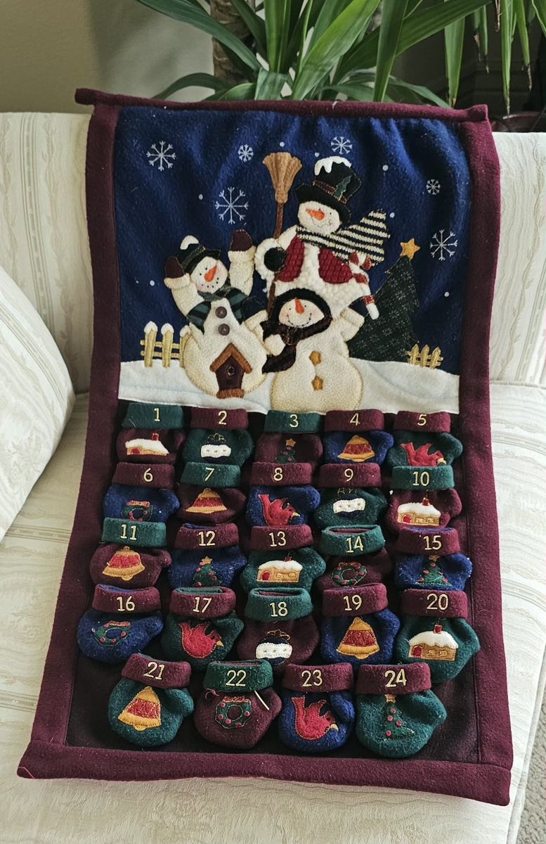 Holiday Felt Snowman Advent Calendar Hanging Fabric Pocket Countdown
27"×15"