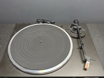 TECHNICS SL-BD27 AUTOMATIC TURNTABLE W/P24 CARTRIDGE RECORD PLAYER