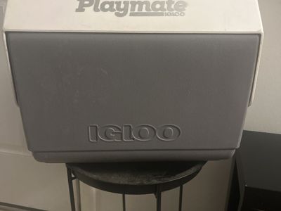 Playmate Igloo Cooler $5