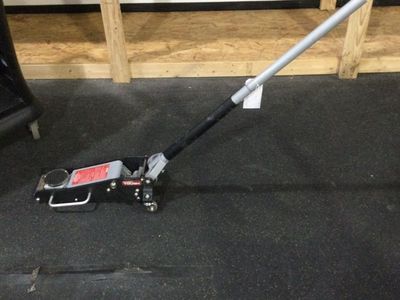 1.5 Ton Floor Jack-#E75011893