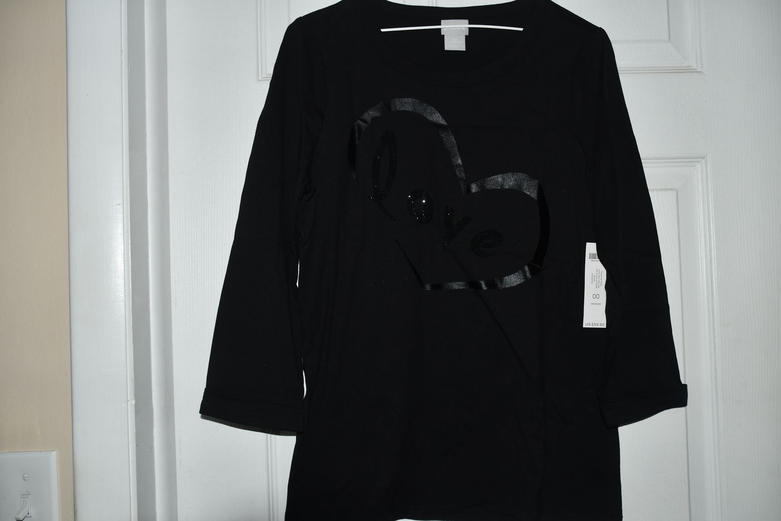 NWT WOMEN'S CHICO'S "LOVE" KNIT SHIRT ~ SIZE 00 (XS) ~ 3/4 SLEEVES ~ BLACK ~ A LITTLE SPARKLE ~ CUTE!