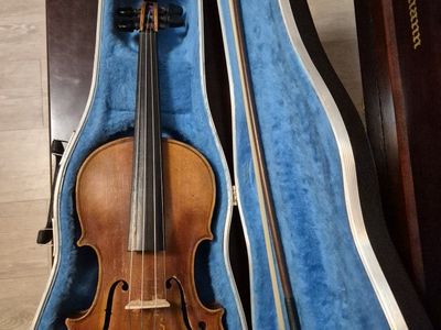 ANTONIUS STRADIVARIUS FULL SIZE VIOLIN