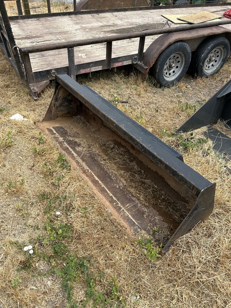 Skid Steer Bucket