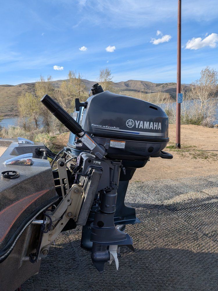 Yamaha outboard Trolling motor 6 HP 4 stroke