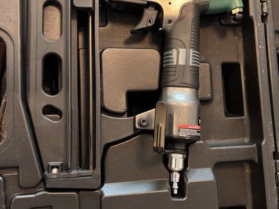 New Masterforce 16g Straight Finish Nailer In Case