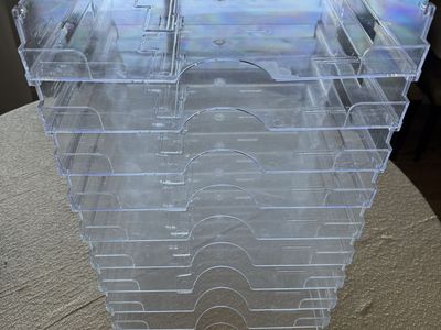 Display Dynamics 10 Stackable Trays