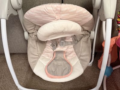 Baby swing