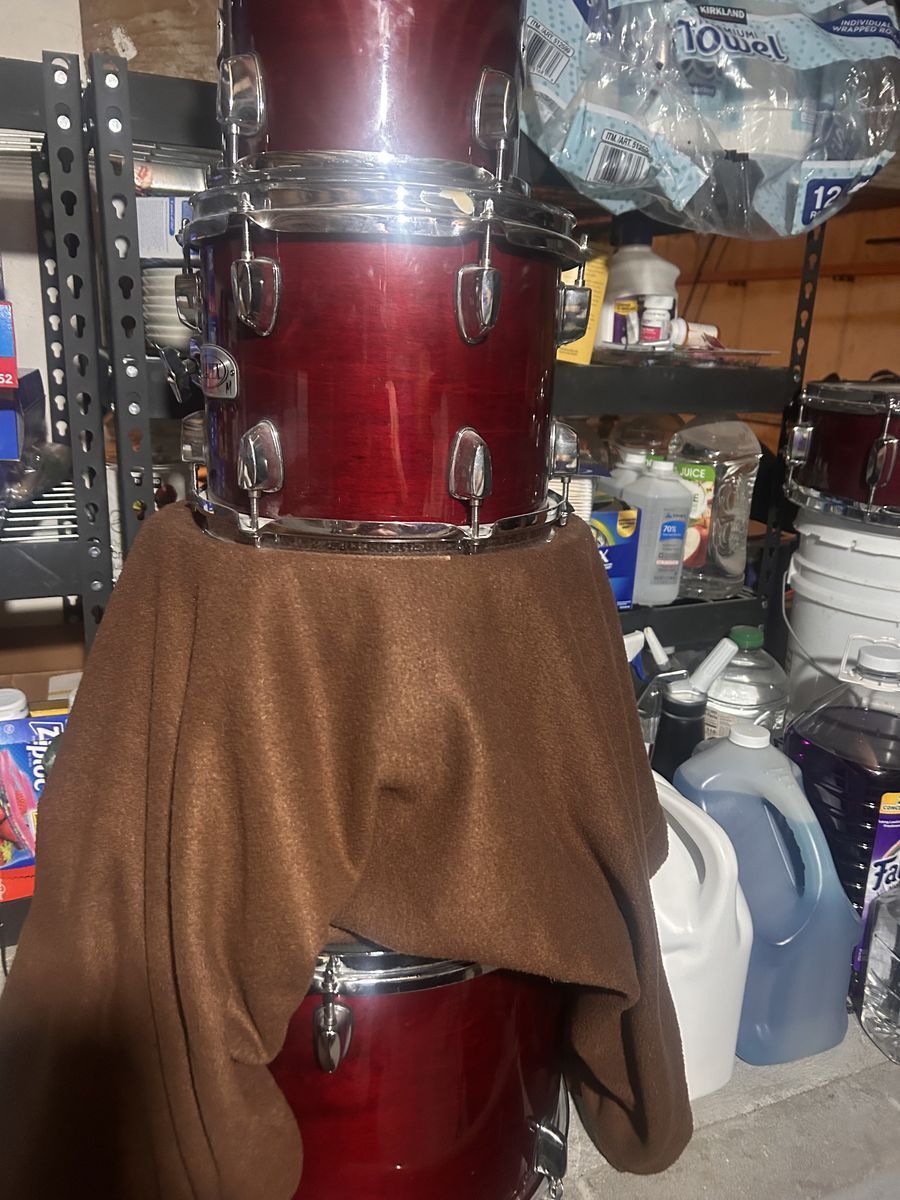 Drum kit