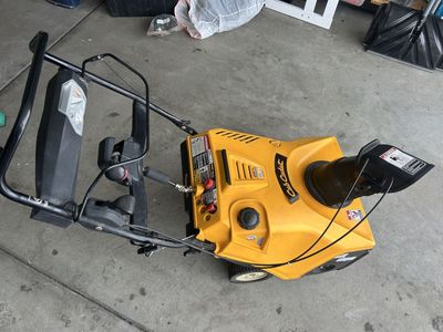 Cub Cadet Snow Blower-Single Stage