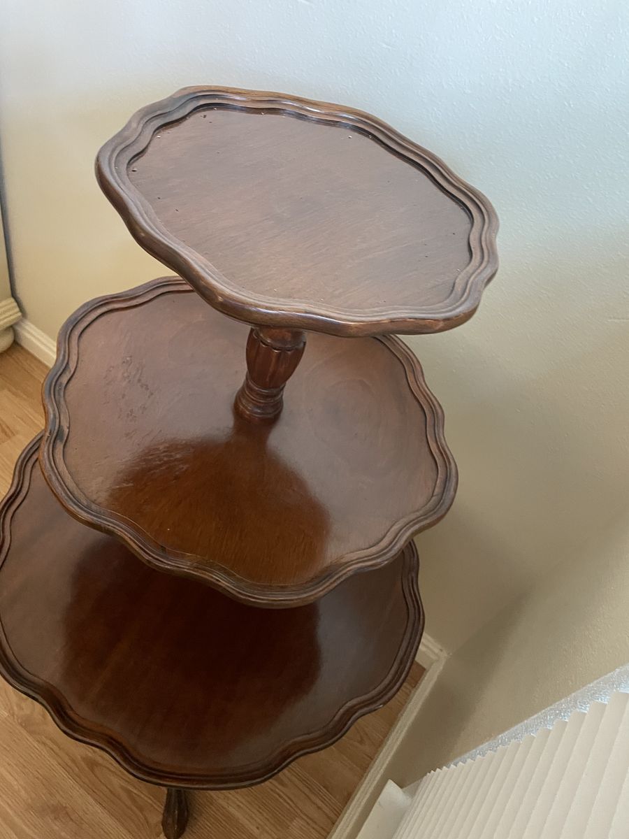 Vintage 3-tier Side Table
