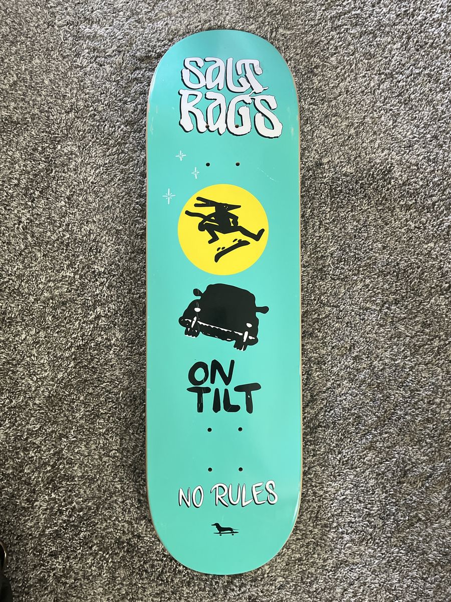8.5“ x 32“ skate deck