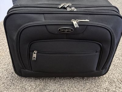 Samsonite Black Underseat Carry-On Luggage with Wheels and Telescoping Handle