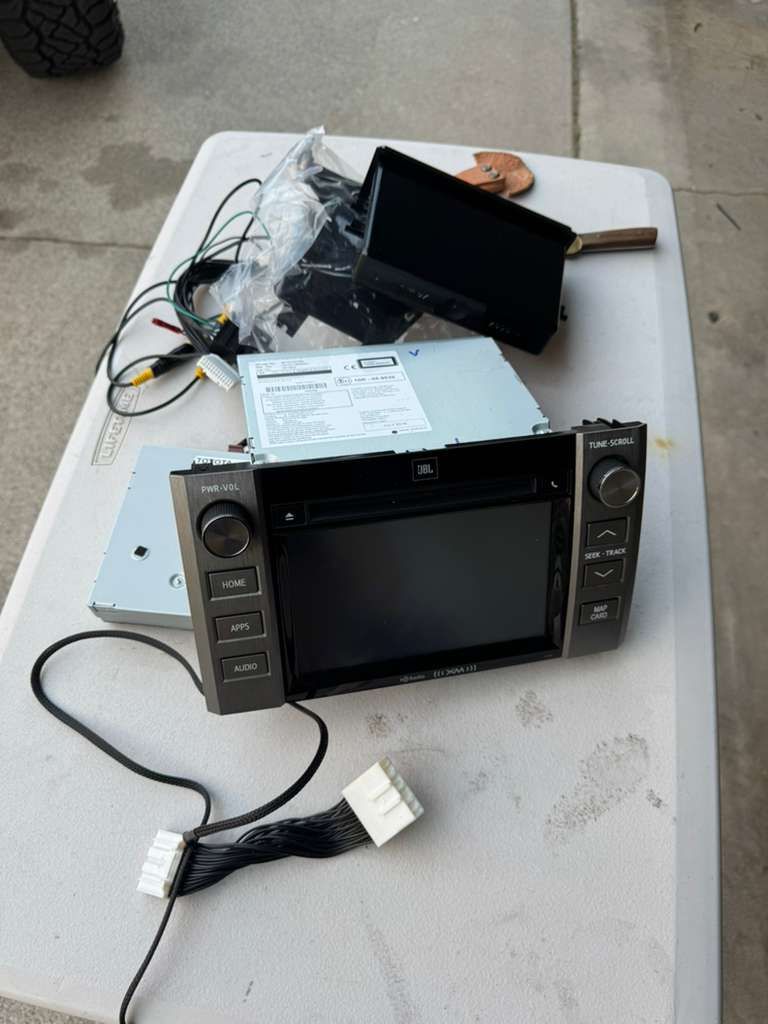OEM 2014-2019 Toyota Tundra Radio / Touchscreen Head Unit