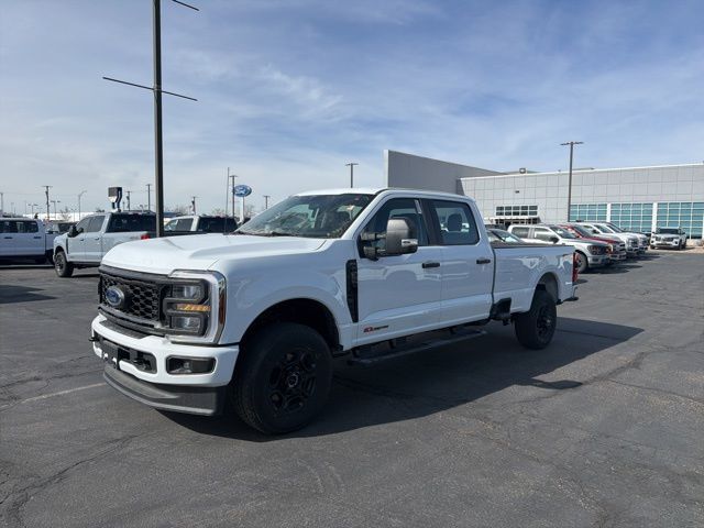 2025 Ford F-350 Super Duty XL