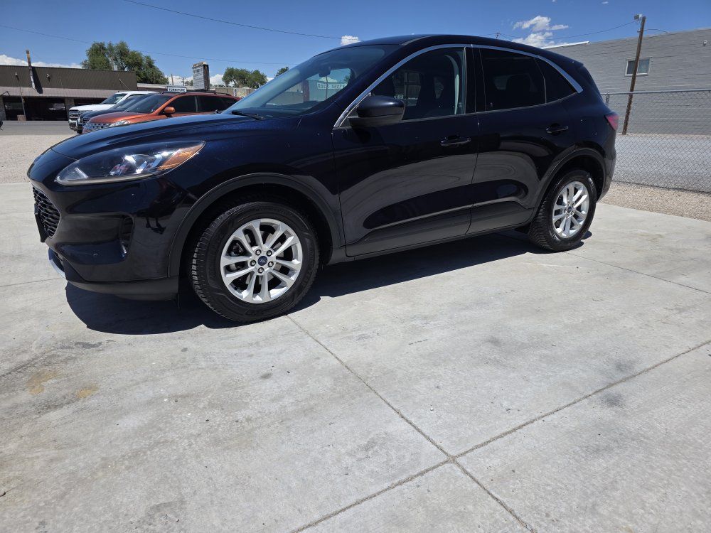 2021 Ford Escape SE