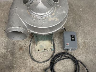 Ray's Machinery Dust Collector
