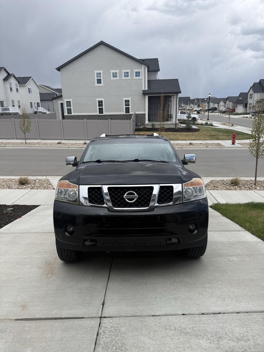 2011 Nissan Armada Platinum