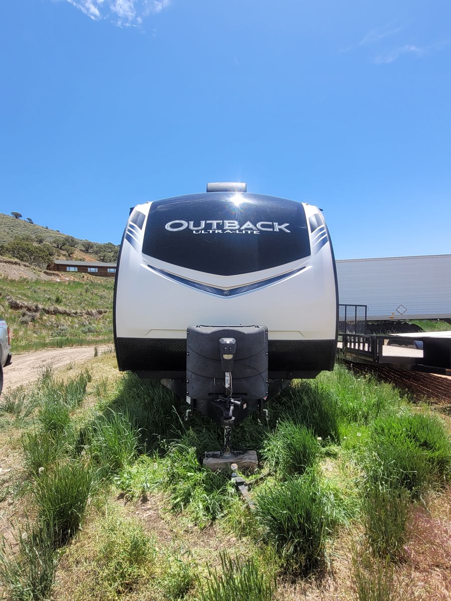 2020 Keystone Outback Ultra Lite
