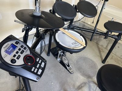 Roland TD-11 electronic drum set