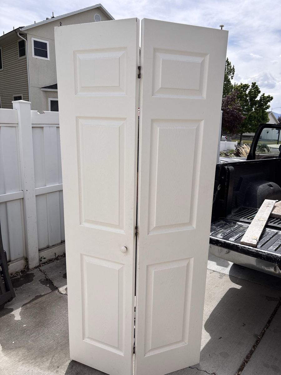 Bi-Fold Closet Doors For 3 Foot Closet