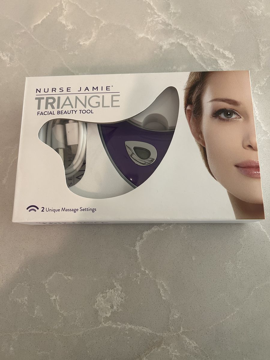 Nurse Jamie triangle facial beauty tool