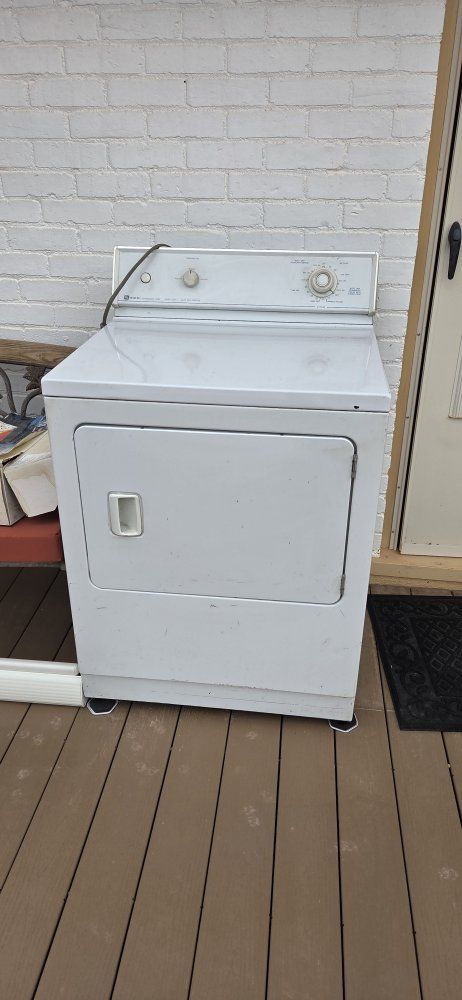 Maytag Dependable Care Heavy Duty Gas Clothes Dryer - White