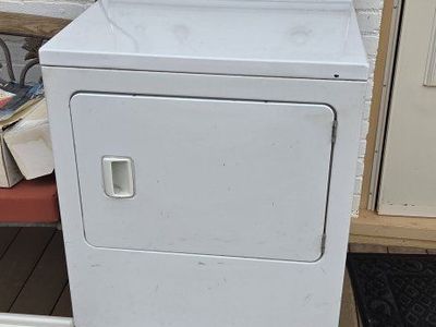 Maytag Dependable Care Heavy Duty Gas Clothes Dryer - White