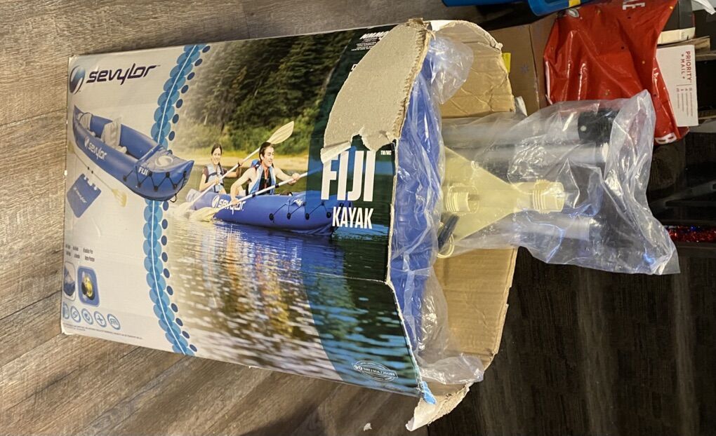 SEVYLOR Fiji inflatable Kayak