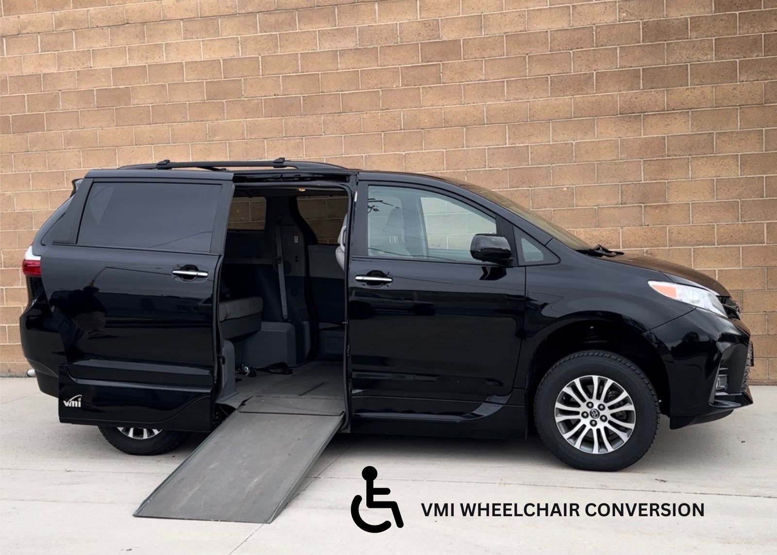 2019 Toyota Sienna XLE