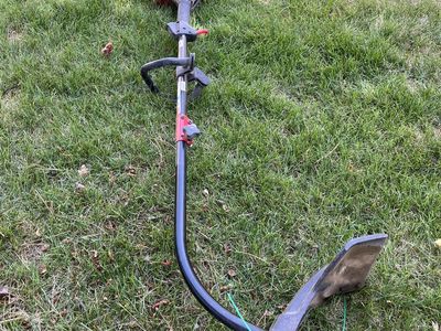 Troy-Bilt Gas Powered String Trimmer Weed Eater