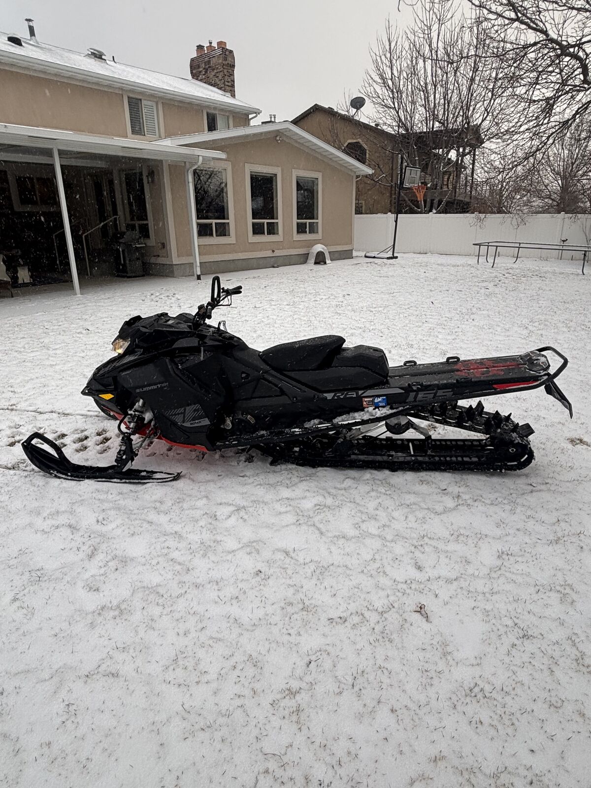 2020 Ski-Doo Summit SP 850 – 165” Track $5,999