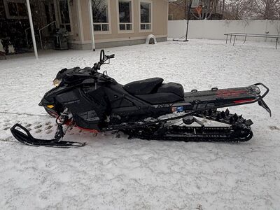 2020 Ski-Doo Summit SP 850 – 165” Track $5,999