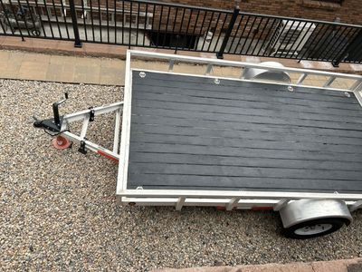 Aluminum Trailer 7’ x 12’ excellent condition