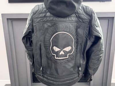 Mens Harley Davidson XL Jacket With Hoodie
