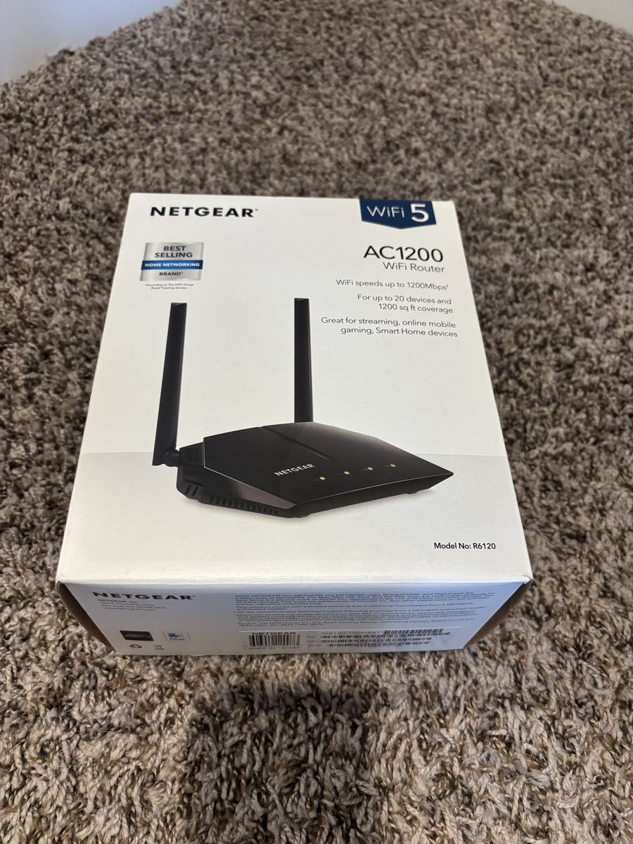 NETGEAR AC1200 WiFi Router