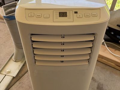 GE portable Air Conditioner 5250 BTU