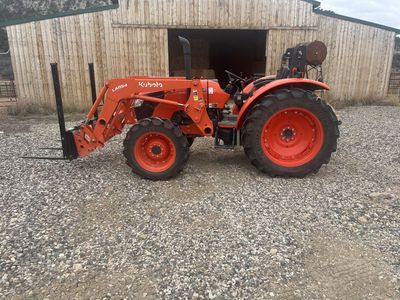 Kubota M7060HD