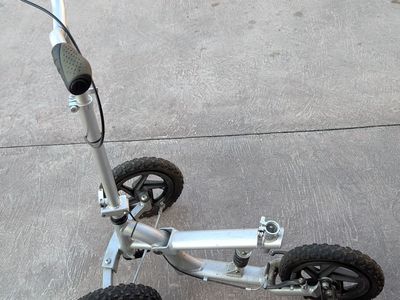 KneeRover PRO All Terrain Knee Scooter - needs seat/post, tire