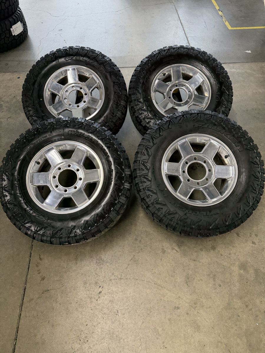 17x9 ram 3500 takeoffs/ 285/70/17 falken tires