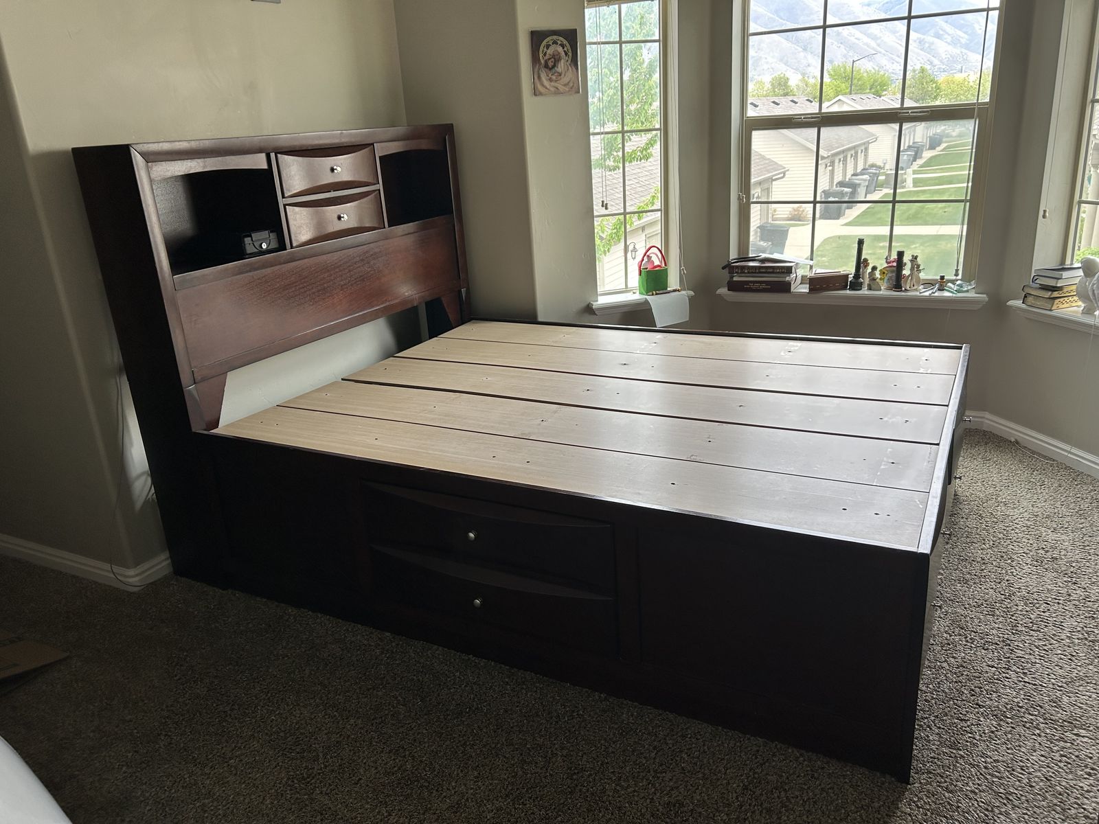 Beautiful Brown Queen Bed With Storage