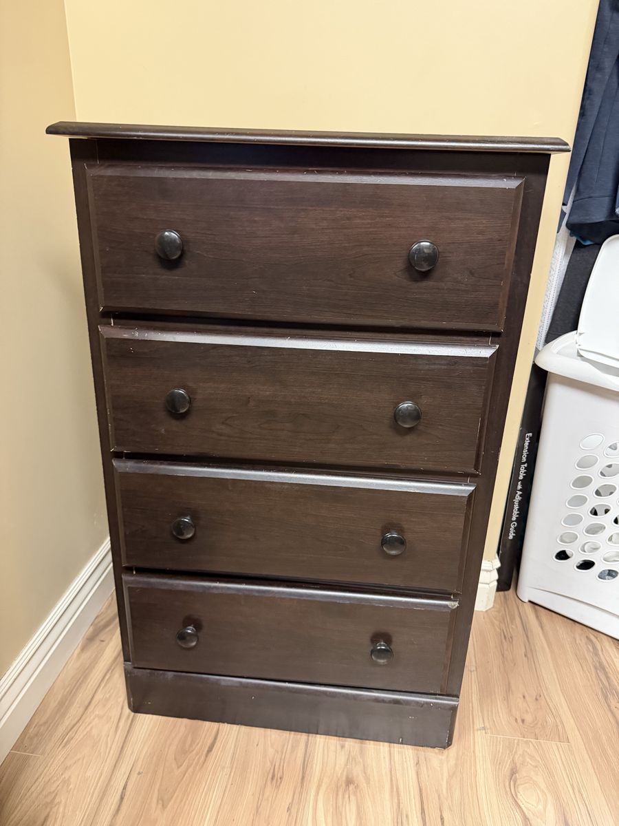 Chest of Drawers