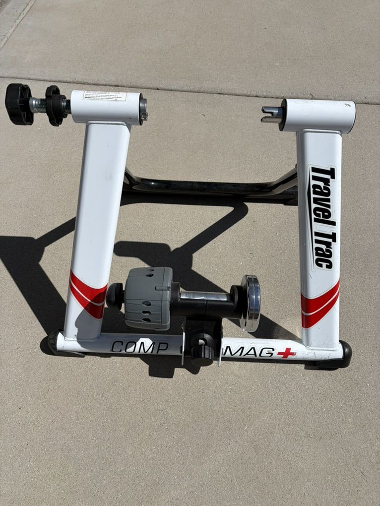 Bike Trainer With Magnetic Resistance