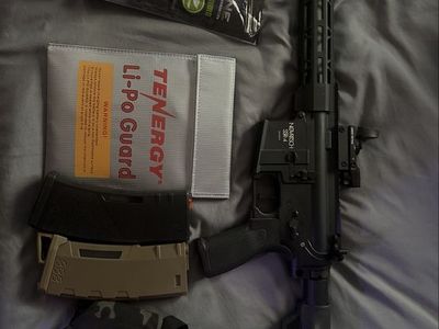 Novritch SSR-4 Airsoft Gun with Accessories - Used
