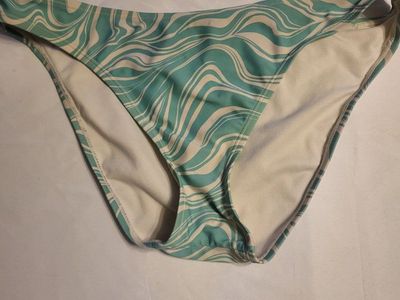 Girls size large bikini swim suit