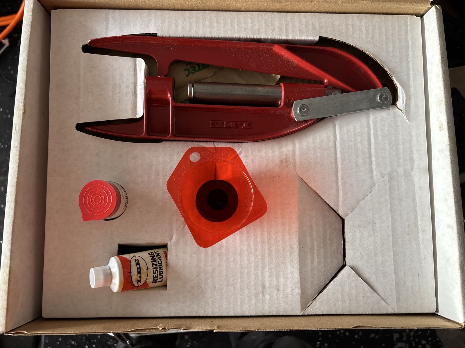 Lee Hand Press Kit - Reloading Tool with Resizing Lubricant, Funnel, Ram Prime Tool, Shellholder