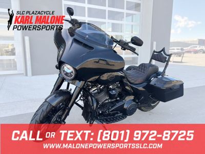 2018 Harley-Davidson® FLHXS - Street Glide® Specia