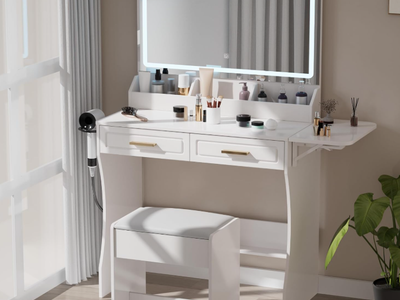 Brand new Vanity Set with Stool